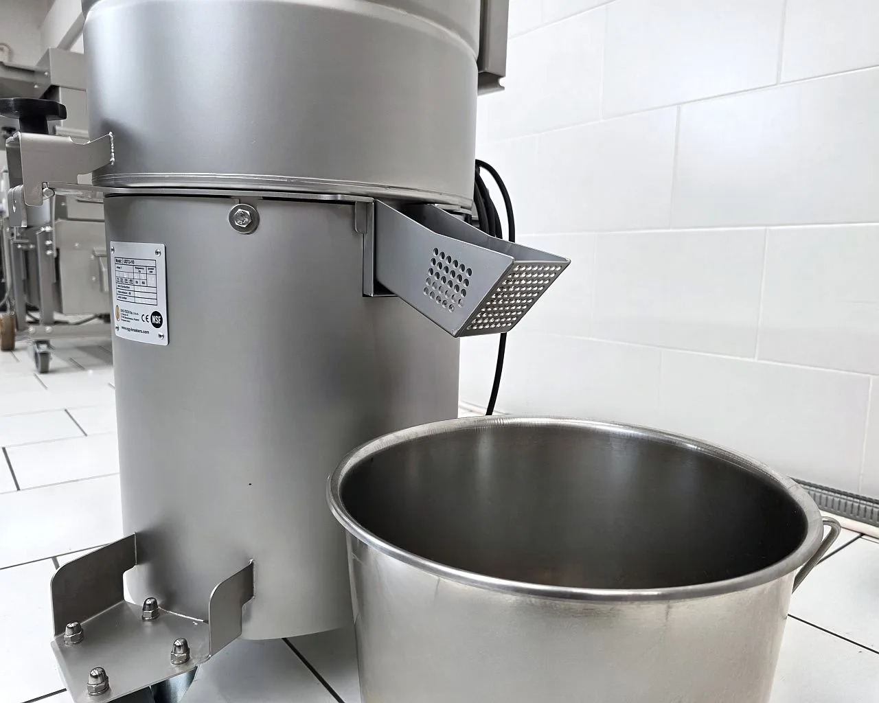 UDTJ-10 centrifugal egg cracker - Gambar 8