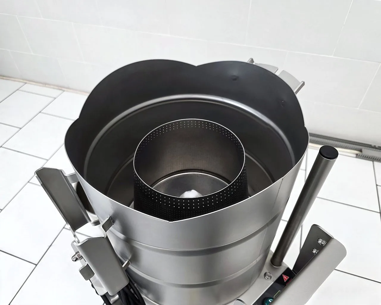 UDTJ-10 centrifugal egg cracker - Gambar 11