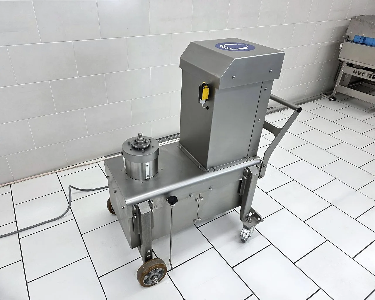 UDTJ-500 HD centrifugal egg cracker - Gambar 11